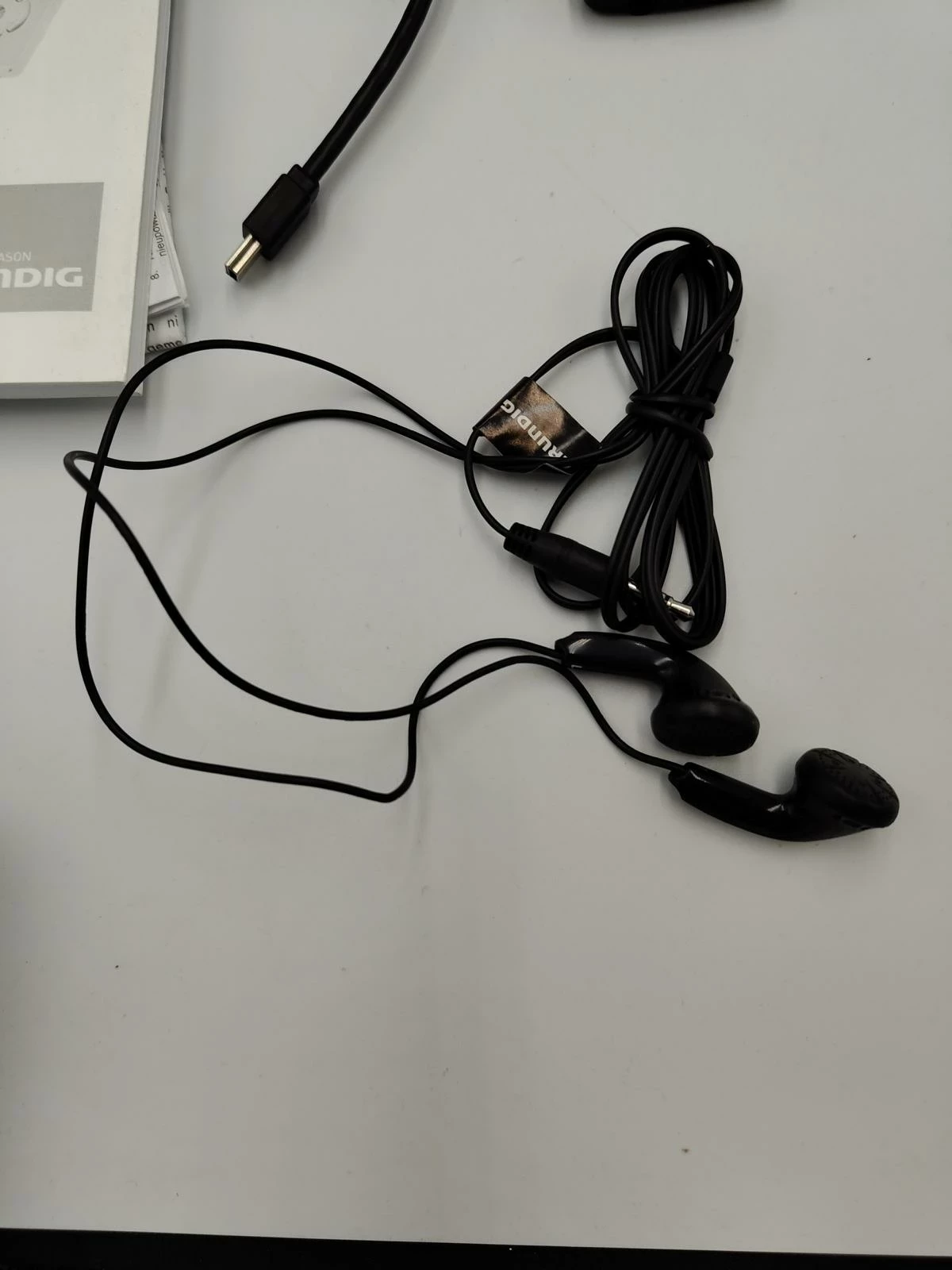 odtwarzacz-mp3-grundig-mpixx-1250-opis-stan-11323-238062