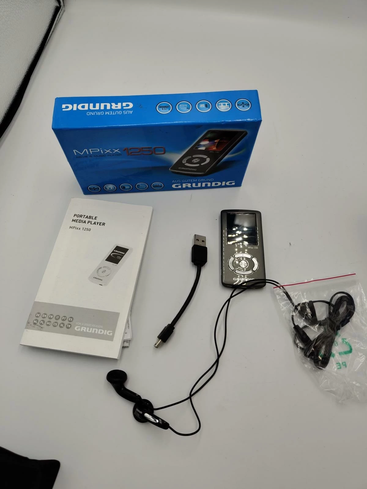 odtwarzacz-mp3-grundig-mpixx-1250-opis-ean-gtin-4013833629634