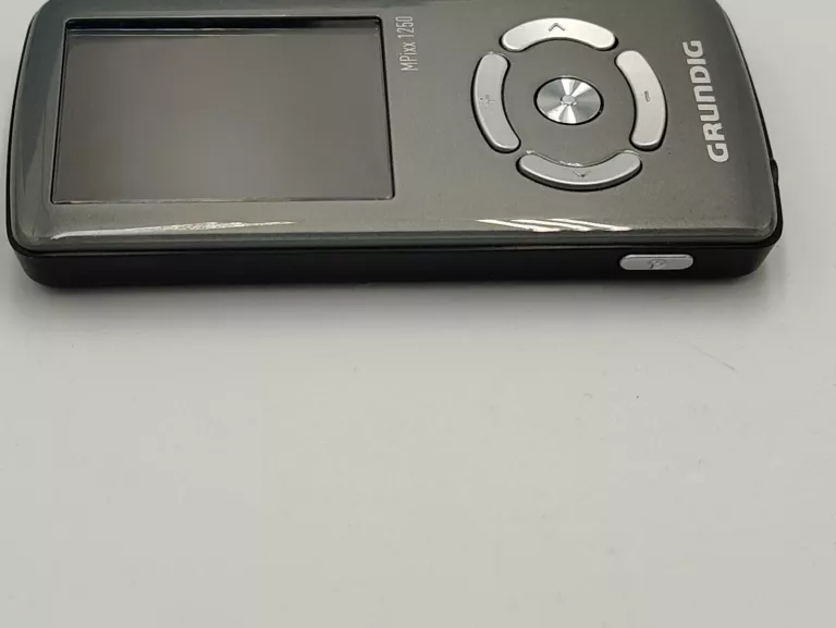 ODTWARZACZ MP3 GRUNDIG MPIXX 1250  OPIS