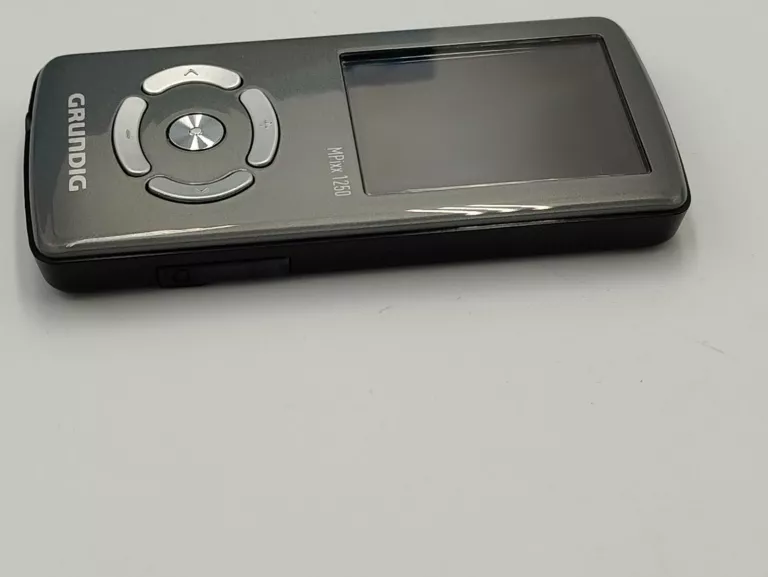 ODTWARZACZ MP3 GRUNDIG MPIXX 1250  OPIS
