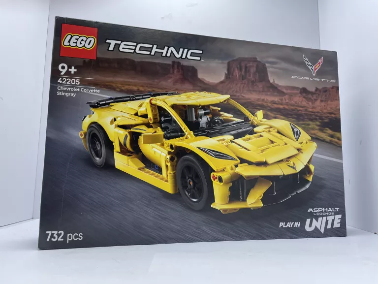 LEGO TECHNIC 42205 CHEVROLET CORVETTE STINGRAY