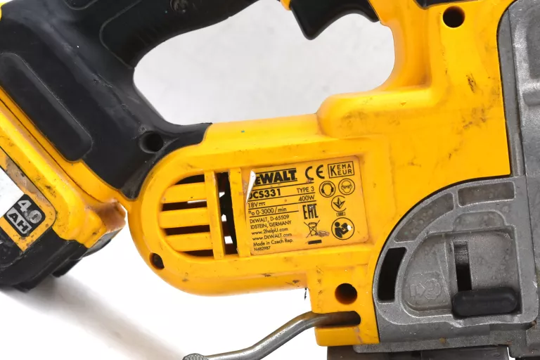 WYRZYNARKA AKUMULATOROWA DEWALT DCS331 + 4,0AH