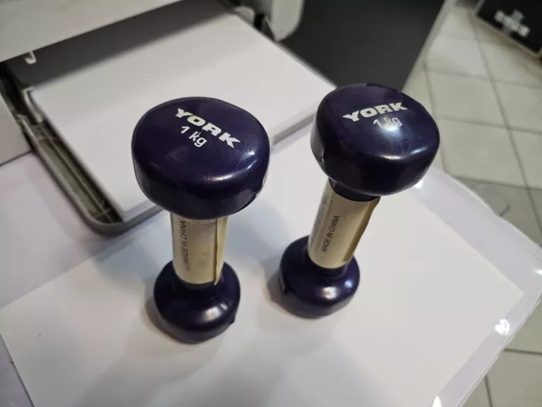 HANTLE FITNESS 1 KG YORK, POWŁOKA HANTLI: WINYL PARA 2 SZT