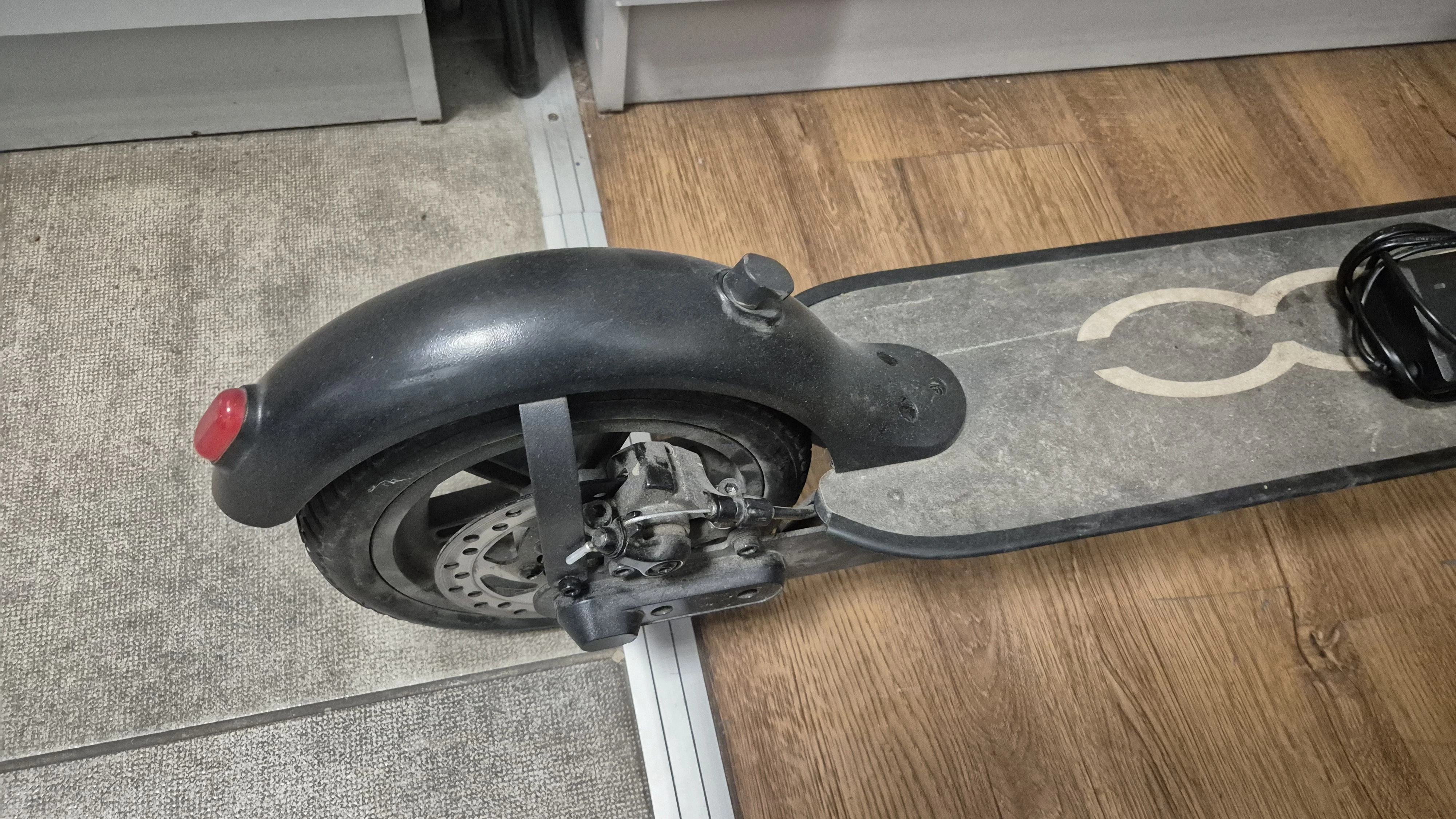 hulajnoga-fiat-f500-10-ladowarka-ean-gtin-4897040785495