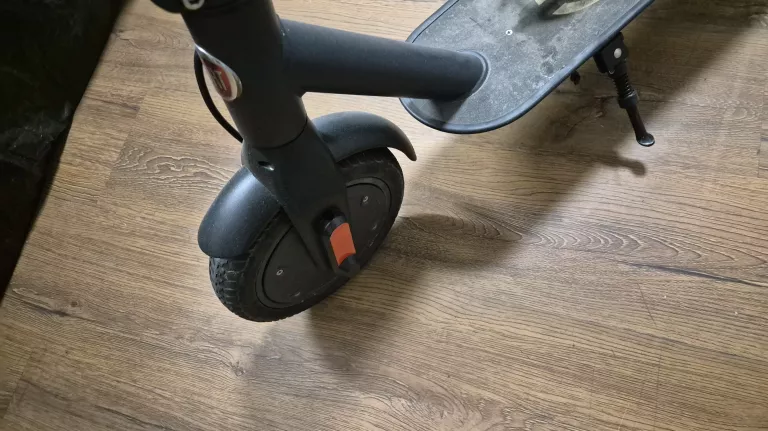 hulajnoga-fiat-f500-10-ladowarka-marka-248811-1937652