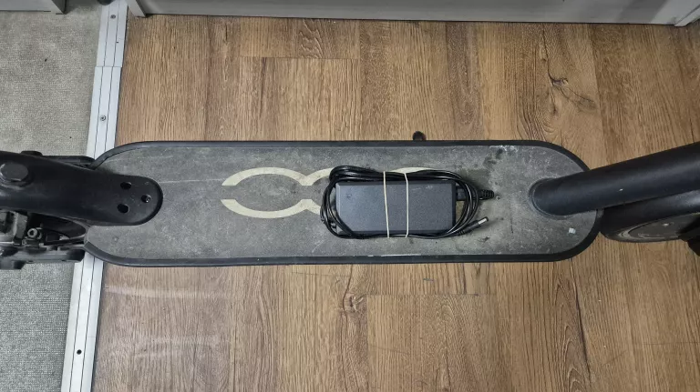 hulajnoga-fiat-f500-10-ladowarka-stan-11323-2