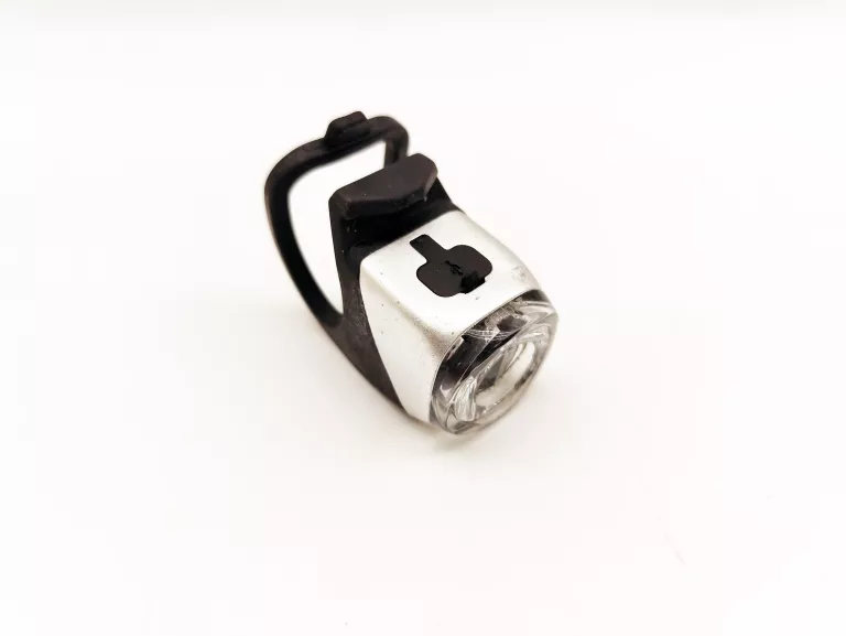 LAMPKA ROWEROWA LED B'TWIN