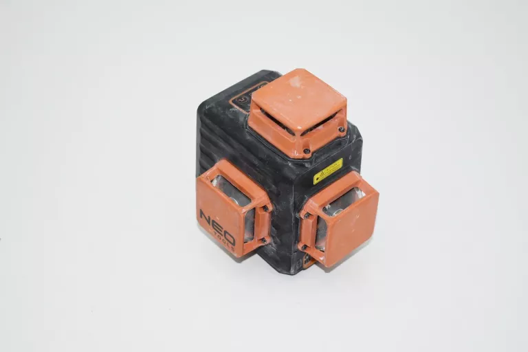 LASER NEO TOOLS 75-109 + WALIZKA
