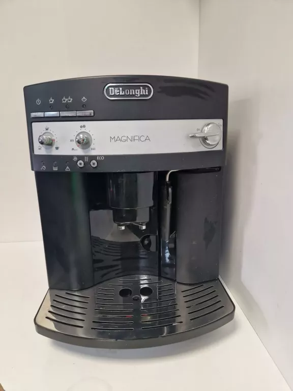 EKSPRES DELONGHI ESAM 3000