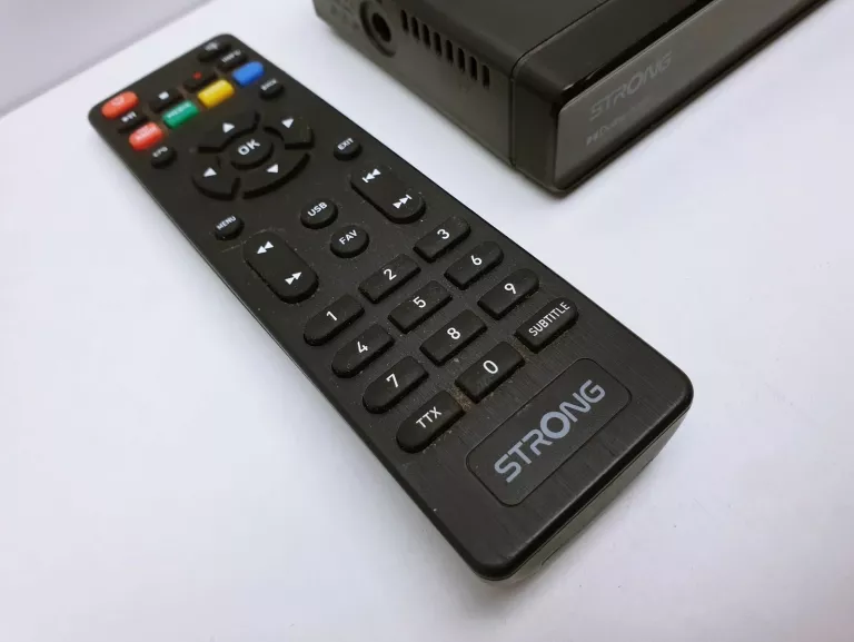 DEKODER STRONG SRT 8119 DVB-T2, H.265/HEVC