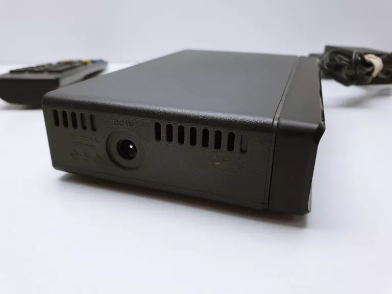 DEKODER STRONG SRT 8119 DVB-T2, H.265/HEVC