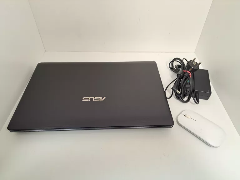LAPTOP ASUS K55N 4GB/HDD 500GB/AMD-A8 RADEON GRAPHICS/WIN10