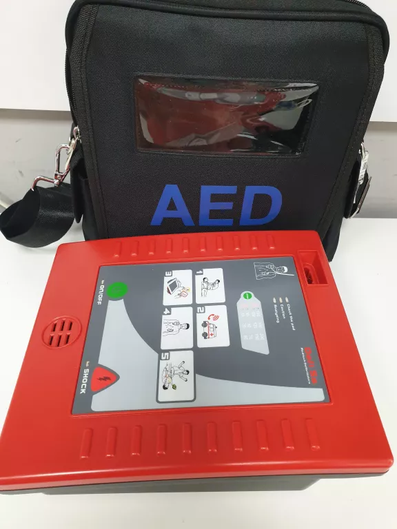 DEFIBRYLATOR AED DEFI 5S W POKROWCU