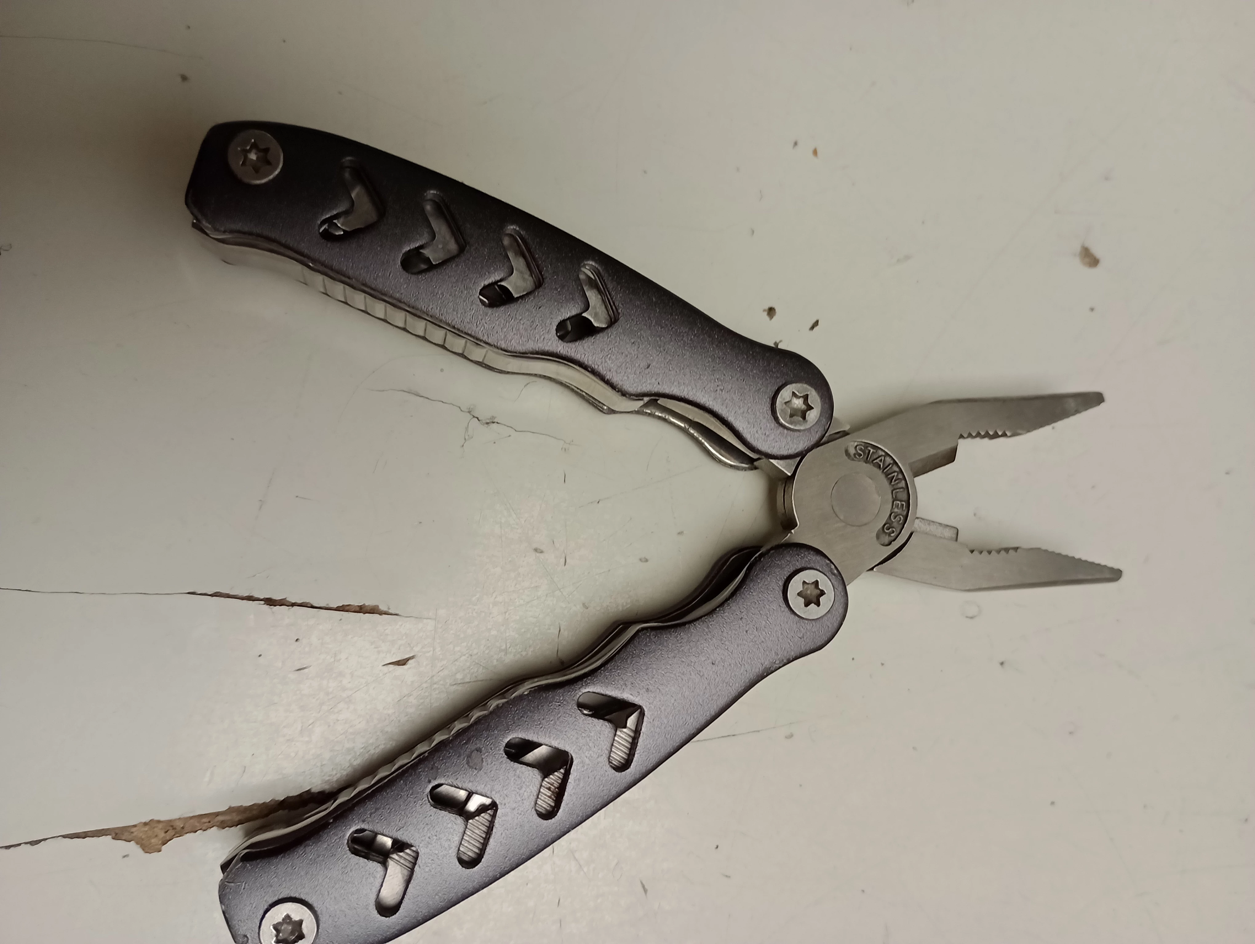 zetstaw-narzedzi-recznych-multitool-noz-do-welny-ean-gtin-5905817542802