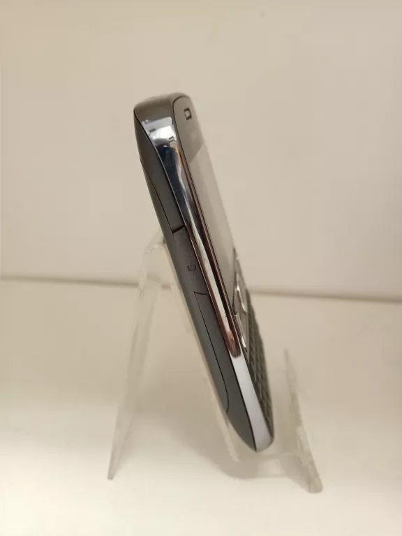 TELEFON NOKIA ASHA 302 + ŁADOWARKA