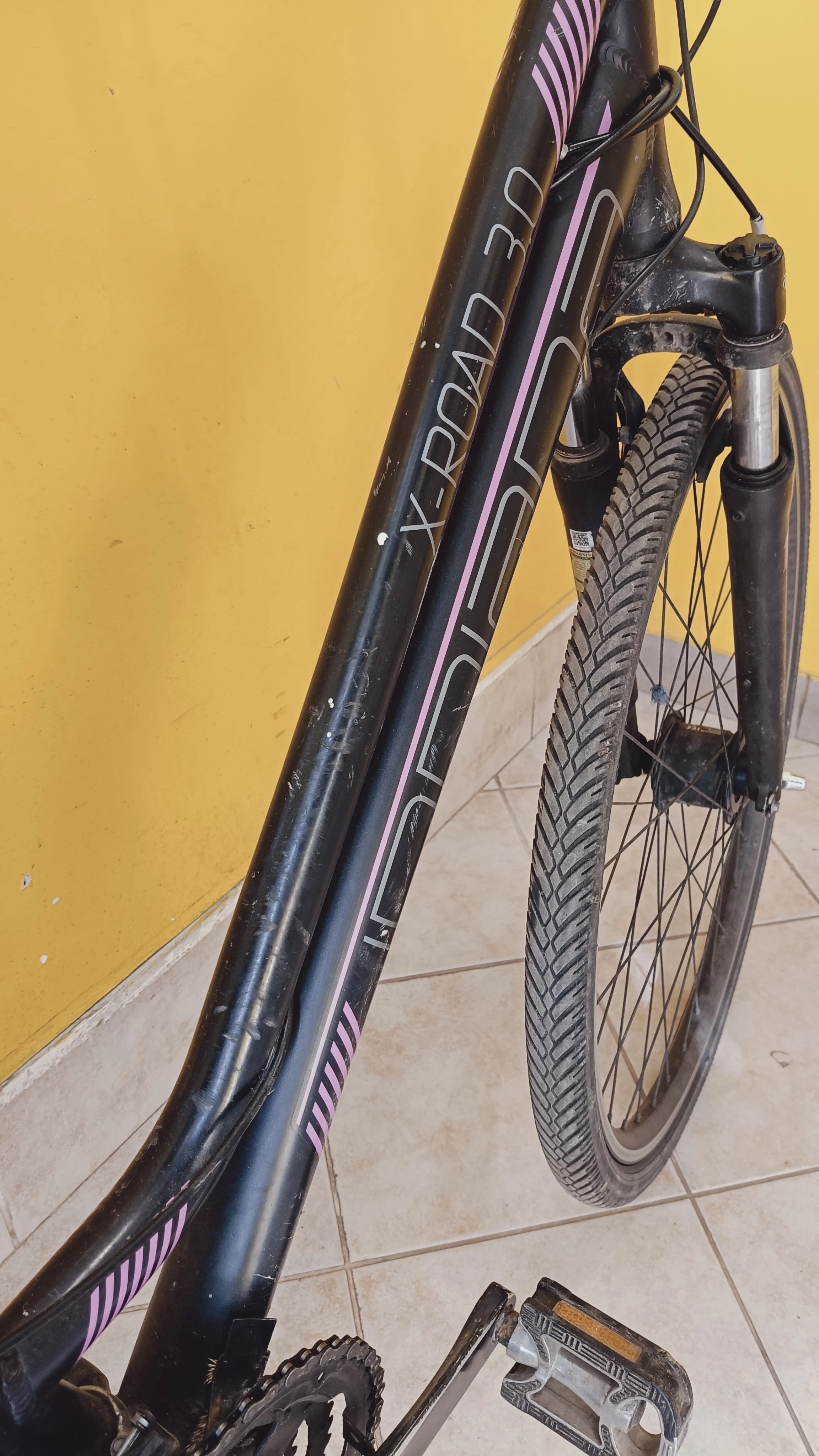 rower-indiana-x-road-30-kod-producenta-x-road-30-m21-czarny-m2228