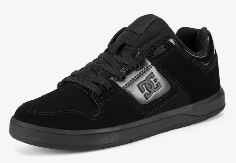 BUTY DC R 39 CZARNE SPORTOWE