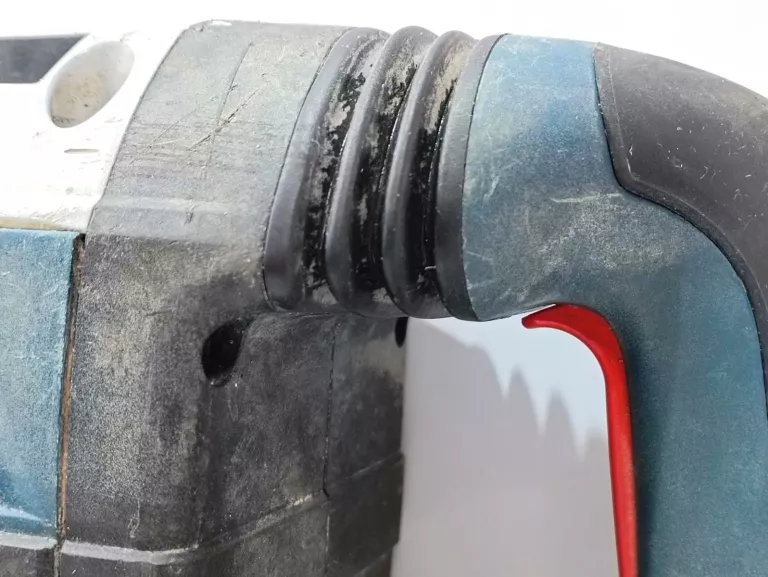 mlot-bosch-gbh-8-45-dv-1500w-energia-udaru-1250