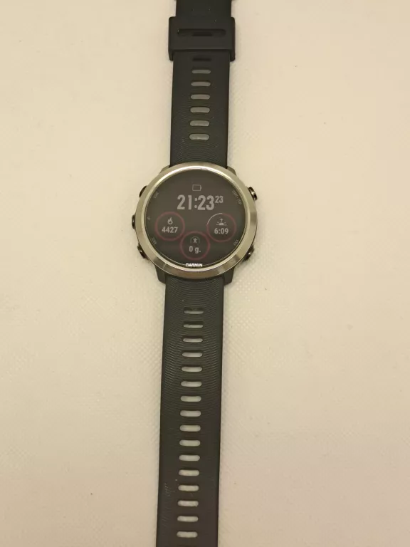 ZEGAREK SPORTOWY GARMIN FORERUNNER 645