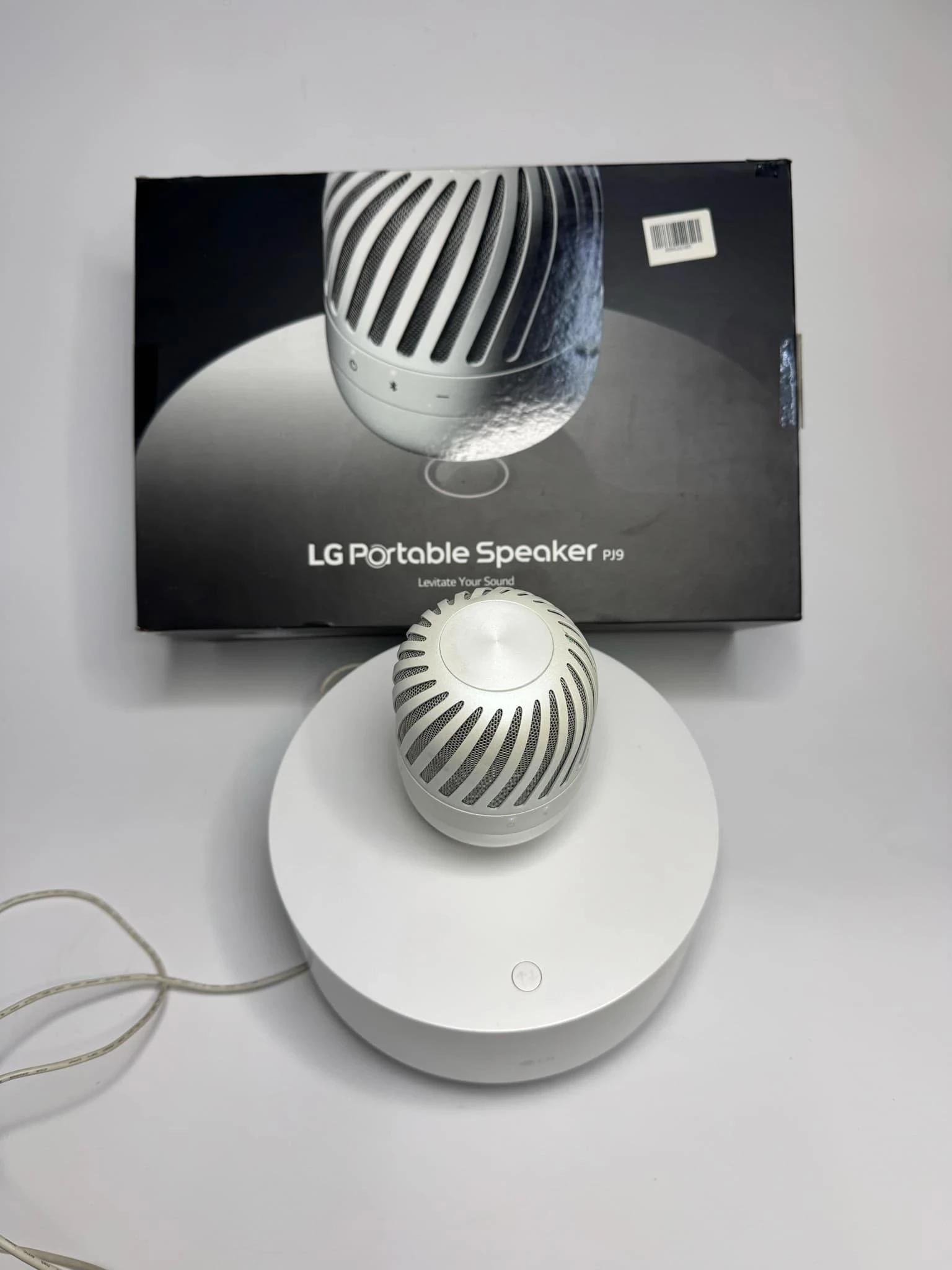 glosnik-lg-portable-speaker-pj9-zasilanie-209202-1769478