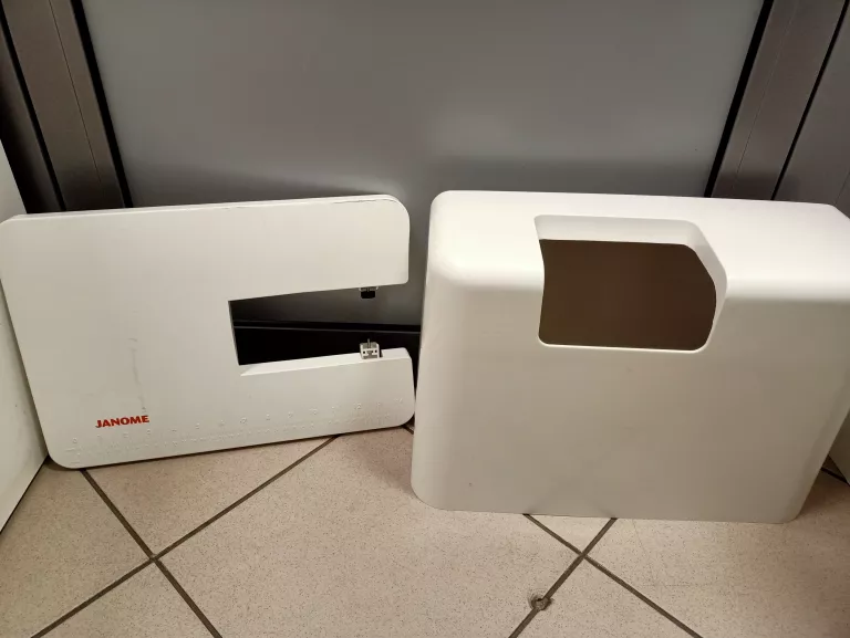 MASZYNA DO SZYCIA JANOME TXL 607