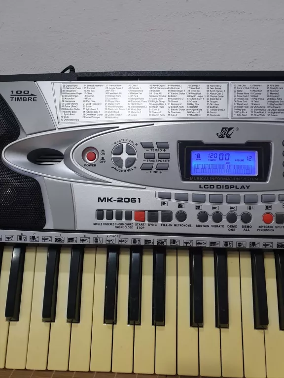 KEYBOARD MK-2061 + MIKROFON, ZASILACZ, KSIĄŻKA CHWYTY DO NAUKI GRY