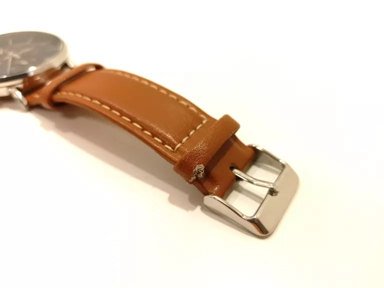 zegarek-lorus-vd57-x149-material-paska-129219-8