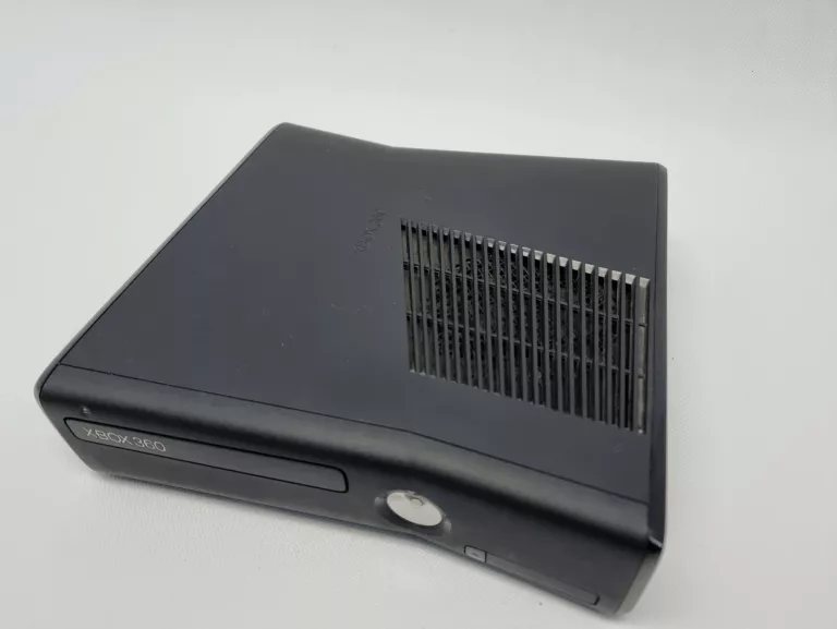 KONSOLA XBOX 360 320GB DWA PADY GRY