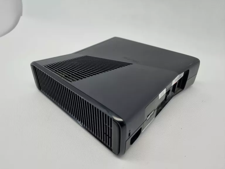 KONSOLA XBOX 360 320GB DWA PADY GRY