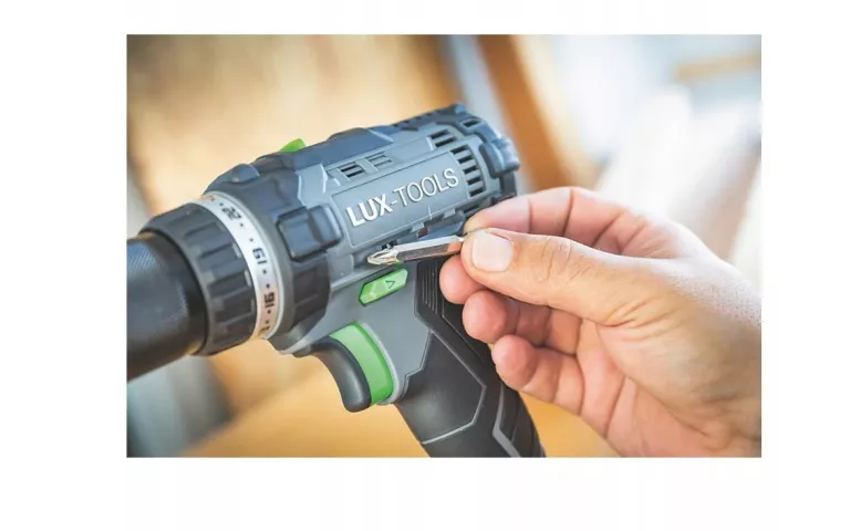 WKRĘTARKA LUX TOOLS ZASILANIE AKUMULATOROWE 20V A-BS-20 SET