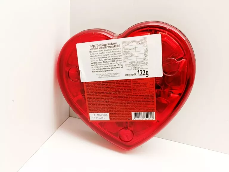 BOMBONIERKA ROSHEN CHERRY QUEEN 122G