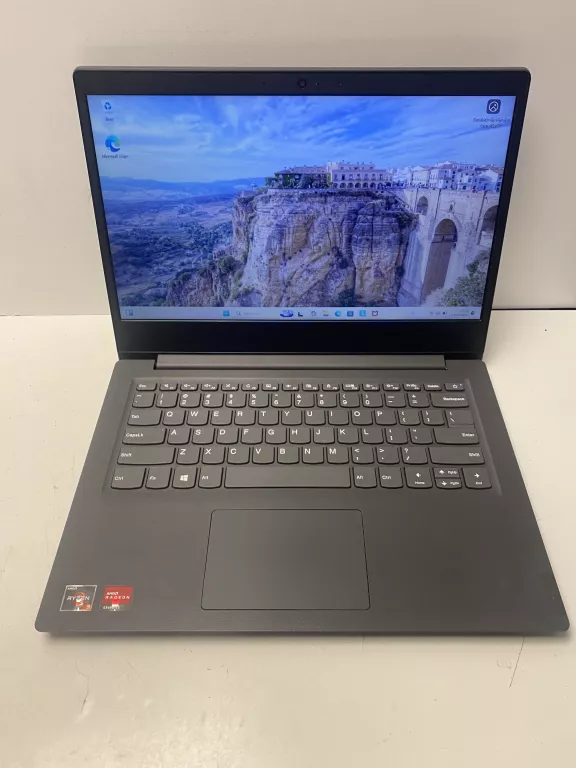 LAPTOP LENOVO V14-ADA RYZEN 3 8/256GB