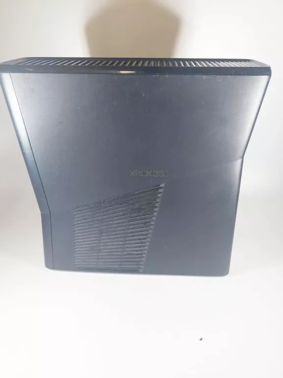 KONSOLA MICROSOFT XBOX 360 SLIM