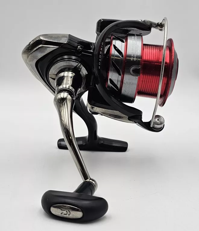 KOŁOWROTEK DAIWA NINJA 4012A KOMPLET