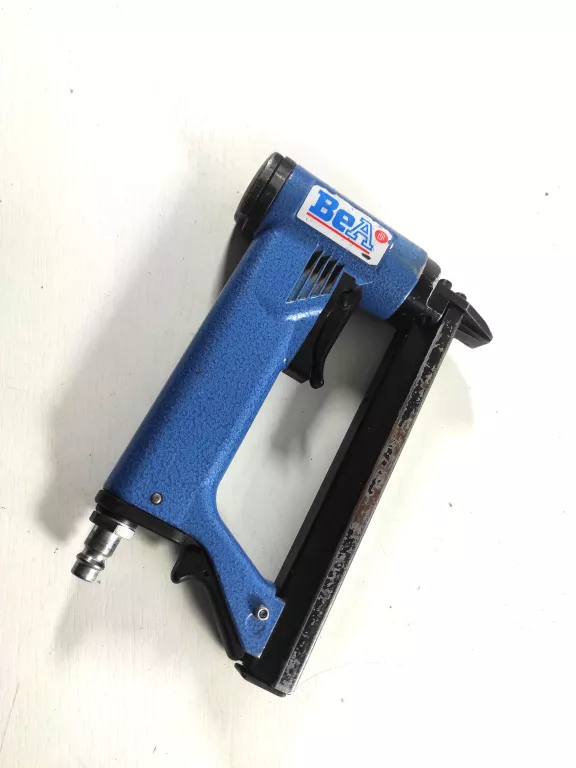 zszywacz-pistolet-tapicerski-pneumatyczny-bea-38016-400-zamkowa-16-lubawa