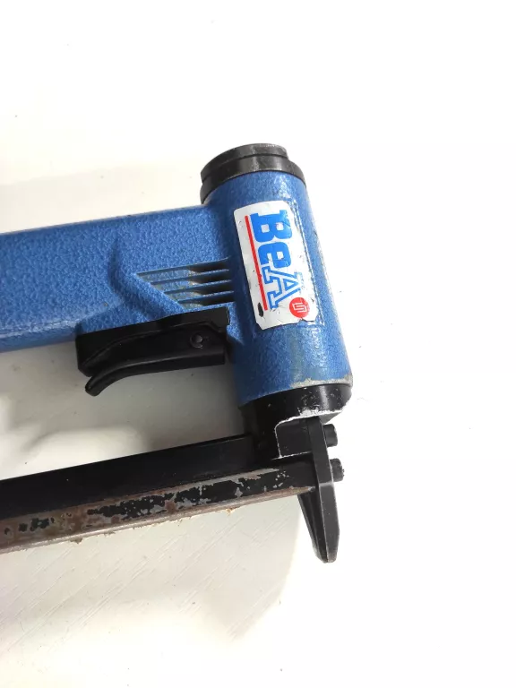 zszywacz-pistolet-tapicerski-pneumatyczny-bea-38016-400-marka-248811-970435