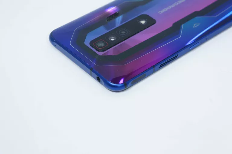 NUBIA RED MAGIC 7 NX679J – POTĘŻNY SMARTFON GAMINGOWY ! 16/256GB