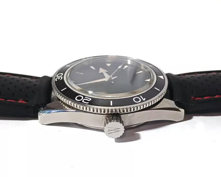 ZEGAREK WARSOVIO WAR1596-40