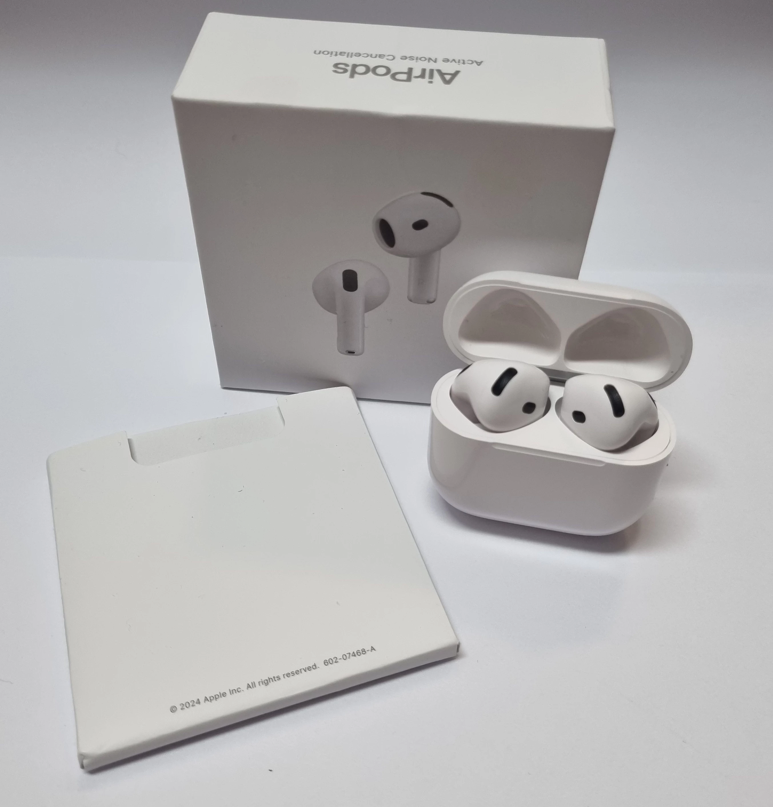 sluchawki-douszne-apple-airpods-4-anc-pl-wolnosci-801-sroda-sl