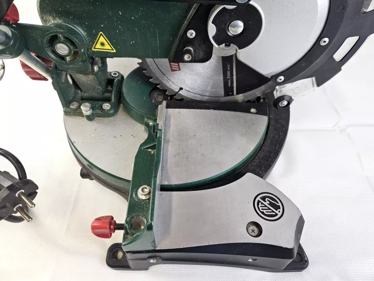 PIŁA PILARKA UKOSOWA Z LASEREM UKOŚNICA PARKSIDE PKS 1500 B3 1500 W 210 MM