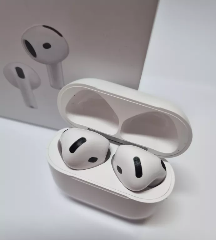sluchawki-douszne-apple-airpods-4-anc-ean-gtin-0195949689673