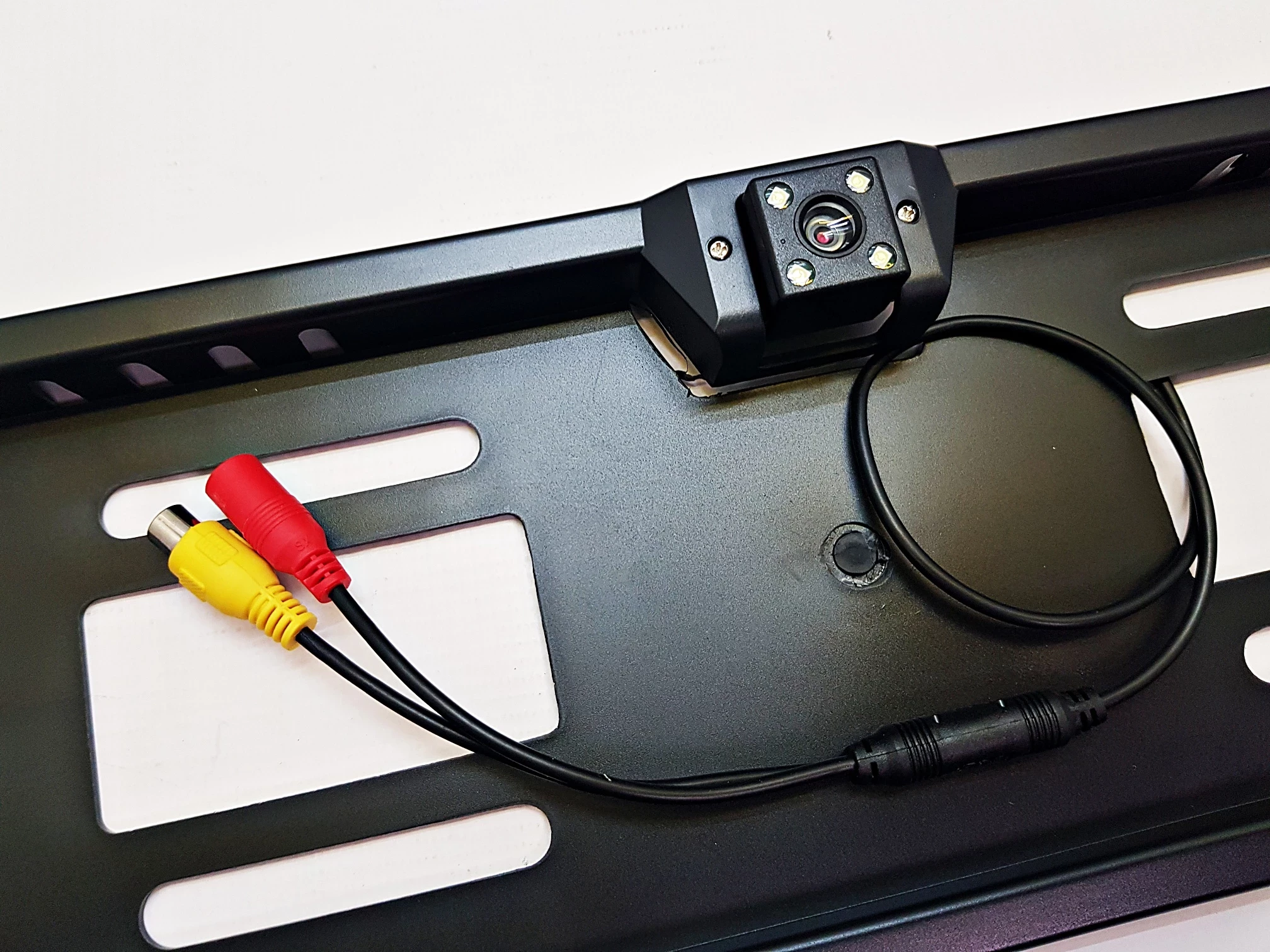 ramka-tablicy-z-kamera-komplet-ean-gtin-6974485986255