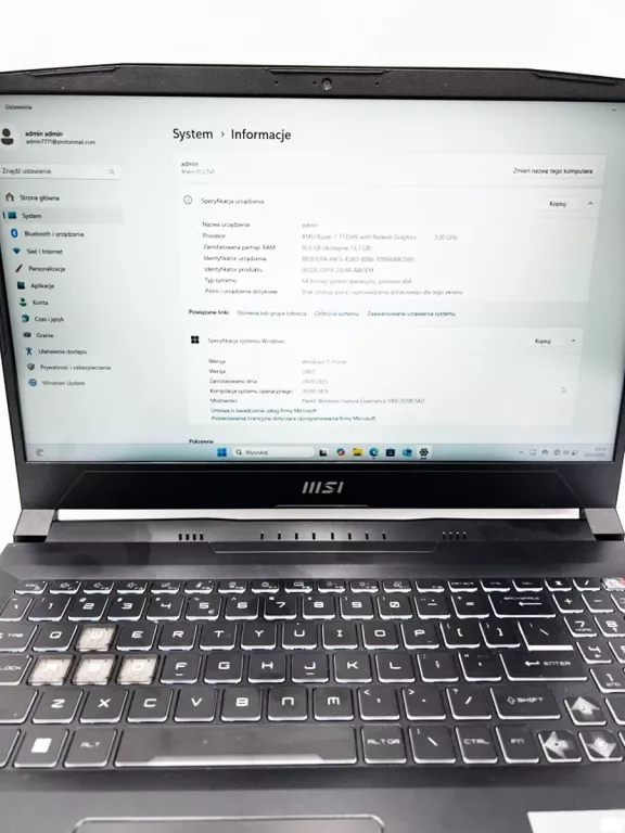 LAPTOP MSI BRAVO 15 C7VF RTX4060 + ŁADOWARKA/RYZEN 7/1000 GB/16 GB RAM
