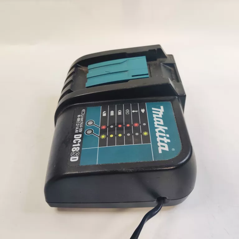 ladowarka-makita-dc18sd-stan-11323-2