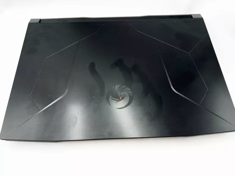 LAPTOP MSI BRAVO 15 C7VF RTX4060 + ŁADOWARKA/RYZEN 7/1000 GB/16 GB RAM