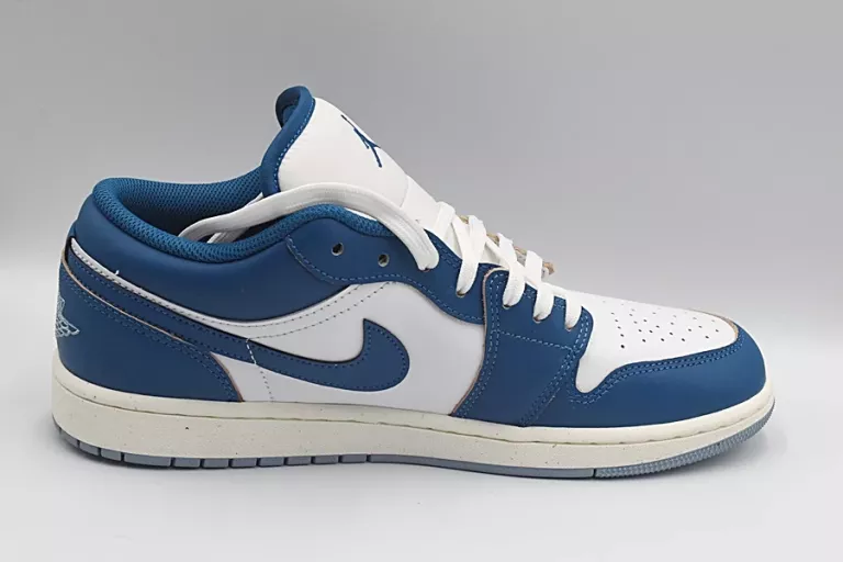 AIR JORDAN 1 LOW 45,5