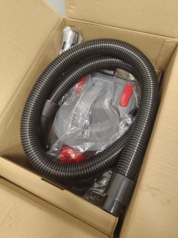 ODKURZACZ CYKLONOWY CLEAN MAXX 800W