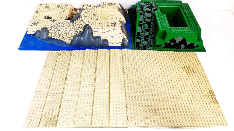 LEGO PŁYTY KONSTRUKCYJNE 7 X PUSTYNNA TAN 32X32 / CITY 7047 / CASTLE 6086