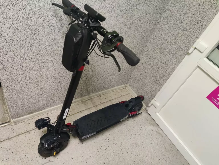 HULAJNOGA ELEKTRYCZNA ISCOOTER IX4