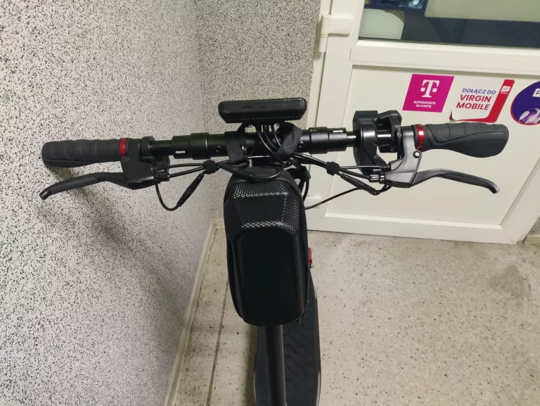 HULAJNOGA ELEKTRYCZNA ISCOOTER IX4